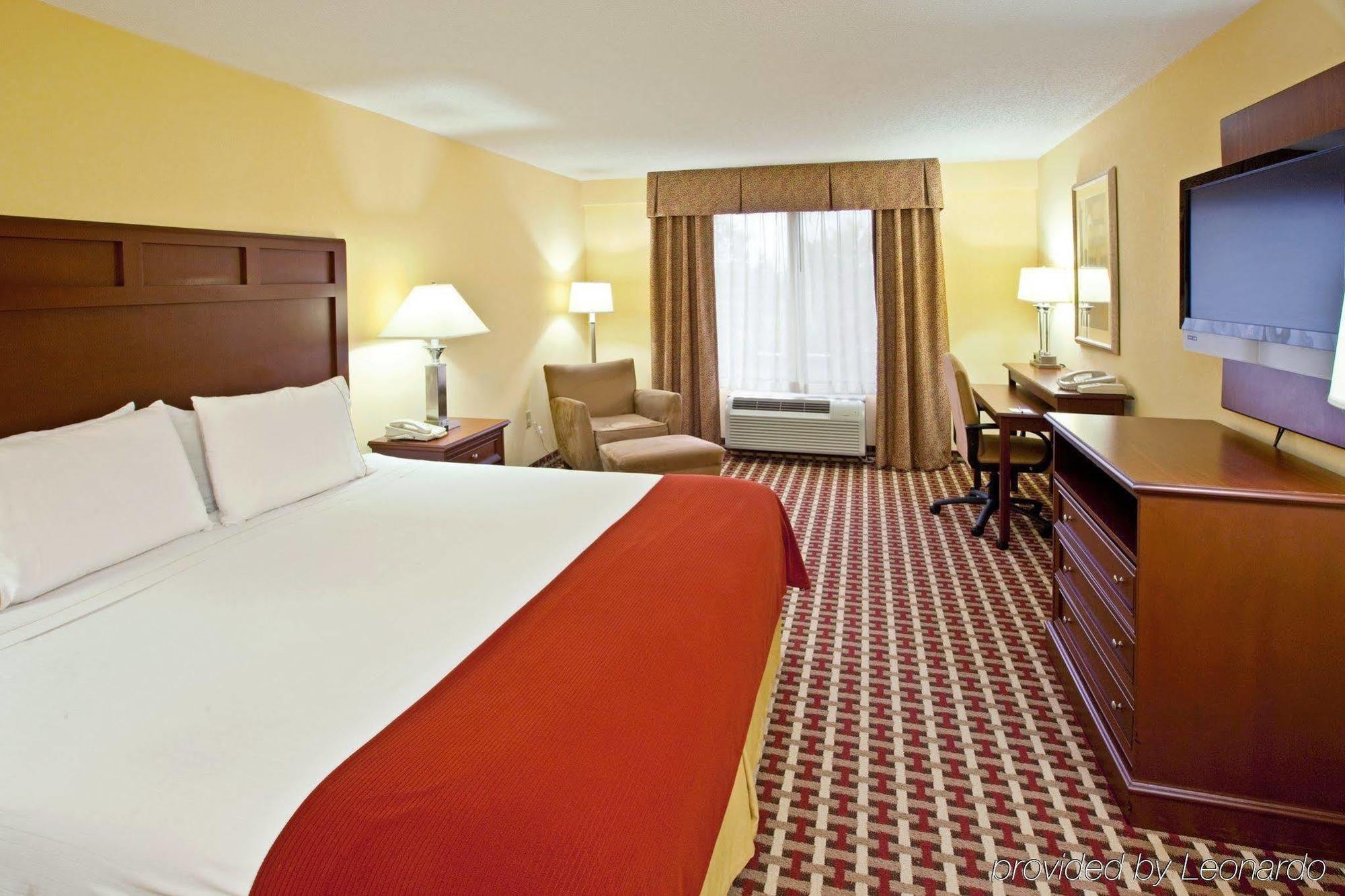 Holiday Inn Express Hotel & Suites Murray By Ihg Номер фото